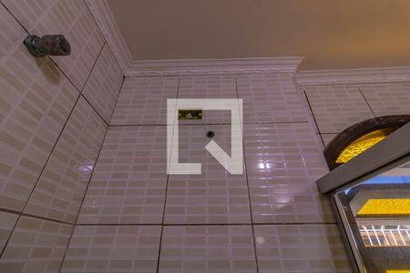 Casa à venda com 180m², 3 quartos e 2 vagasBanheiro