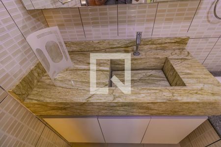 Casa à venda com 180m², 3 quartos e 2 vagasBanheiro