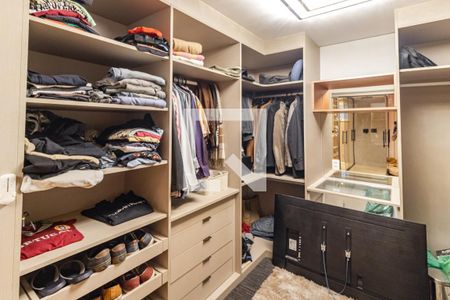 Apartamento à venda com 106m², 3 quartos e 2 vagasCloset da Suíte 01