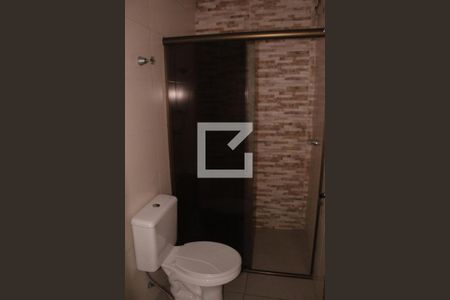 Banheiro de casa para alugar com 2 quartos, 49m² em Jardim Algarve, Viamão