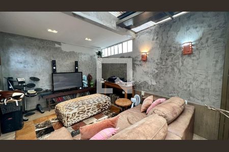 Apartamento à venda com 210m², 5 quartos e 2 vagasvaranda