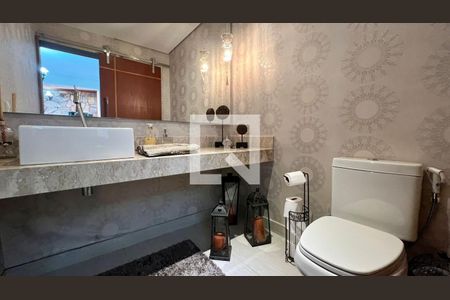 Apartamento à venda com 210m², 5 quartos e 2 vagasBanheiro