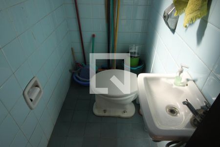 Casa à venda com 150m², 3 quartos e 2 vagasBanheiro de Serviço