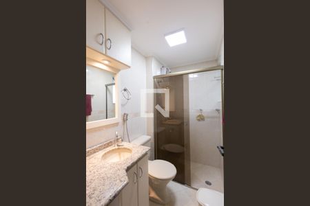 Apartamento à venda com 69m², 3 quartos e 1 vaga Apartamento à venda com 69m², 3 quartos e 1 vagaBanheiro Social