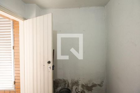 Casa à venda com 250m², 4 quartos e 2 vagasQuarto de Serviço 1