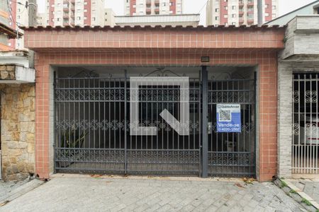 Casa à venda com 250m², 4 quartos e 2 vagasFachada 