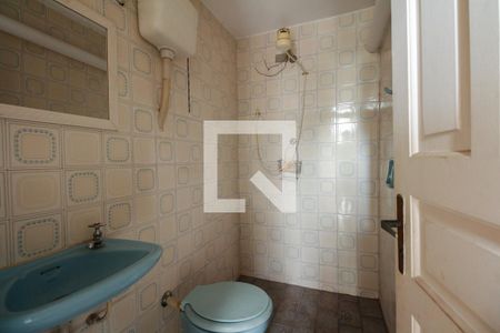 Casa à venda com 250m², 4 quartos e 2 vagasBanheiro de Serviço 