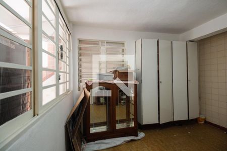 Casa à venda com 250m², 4 quartos e 2 vagasQuarto de Serviço 2