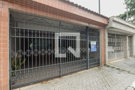 Casa à venda com 250m², 4 quartos e 2 vagasFachada 