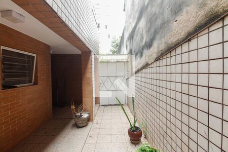 Casa à venda com 250m², 4 quartos e 2 vagasQuintal 