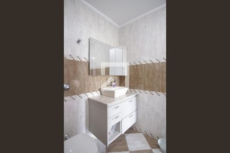 Casa à venda com 500m², 4 quartos e 7 vagasBanheiro da Suíte