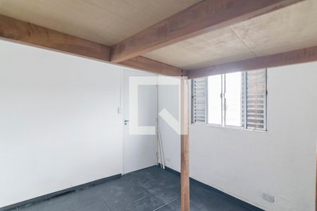 Sala Quarto de kitnet/studio para alugar com 1 quarto, 35m² em Vila Mazzei, Santo André