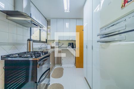 Apartamento à venda com 164m², 4 quartos e 4 vagasCozinha