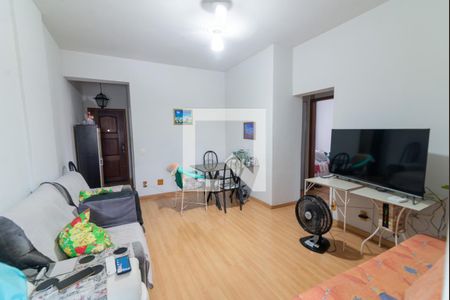 Apartamento à venda com 96m², 3 quartos e sem vagaSala