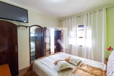 Casa à venda com 360m², 4 quartos e 4 vagasQuarto Suíte