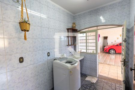 Casa à venda com 360m², 4 quartos e 4 vagasLavanderia 1