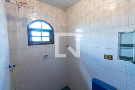 Casa à venda com 360m², 4 quartos e 4 vagasBanheiro 2