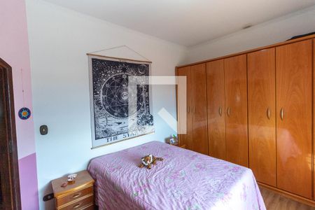 Casa à venda com 360m², 4 quartos e 4 vagasQuarto 2