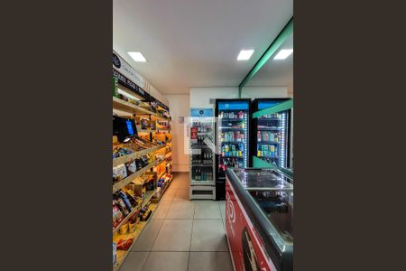 Apartamento à venda com 32m², 1 quarto e sem vagamercado