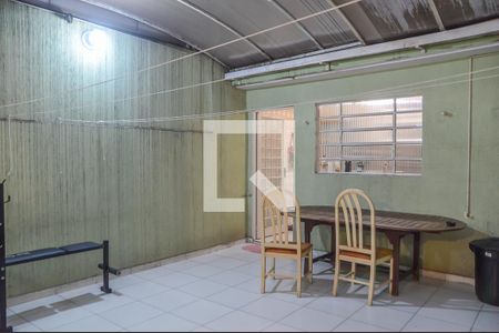 Casa à venda com 147m², 3 quartos e 2 vagasQuintal