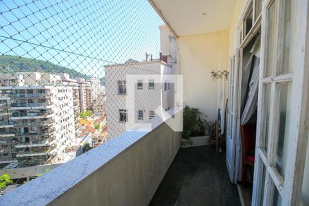 Apartamento à venda com 136m², 3 quartos e sem vagaSacada
