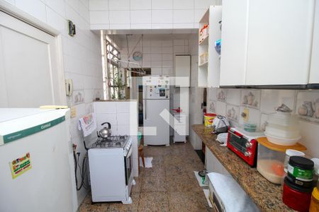 Apartamento à venda com 136m², 3 quartos e sem vagaCozinha