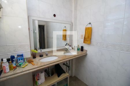 Apartamento à venda com 136m², 3 quartos e sem vagaBanheiro