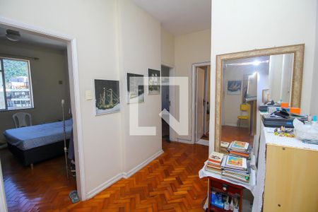 Apartamento à venda com 136m², 3 quartos e sem vagaCorredor