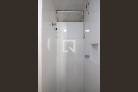 Banheiro de kitnet/studio para alugar com 1 quarto, 25m² em Vila Buarque, São Paulo