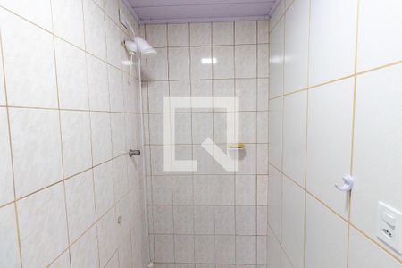 Banheiro de casa para alugar com 1 quarto, 40m² em Jardim Danfer, São Paulo