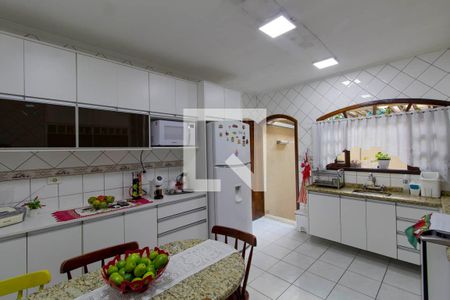 Casa para alugar com 90m², 2 quartos e 3 vagas Casa para alugar com 90m², 2 quartos e 3 vagasCozinha