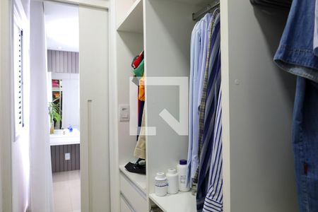 Closet da suíte de apartamento à venda com 4 quartos, 180m² em Padre Eustáquio, Belo Horizonte