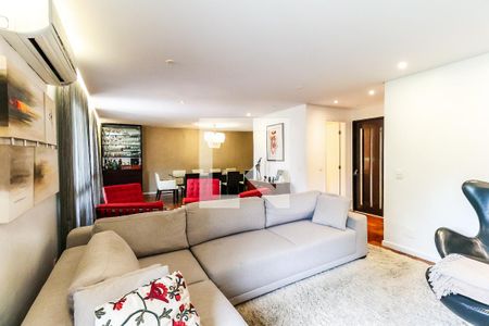 Sala de apartamento à venda com 3 quartos, 198m² em Real Parque, São Paulo