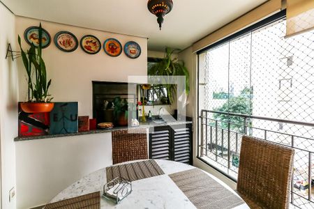 Apartamento à venda com 198m², 3 quartos e 3 vagasVaranda Gourmet