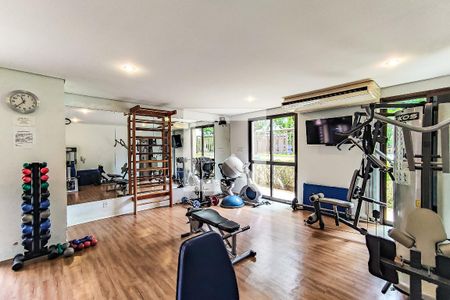 Apartamento à venda com 198m², 3 quartos e 3 vagasÁrea Comum - Academia