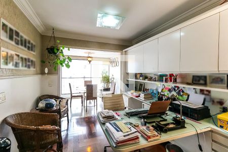 Apartamento à venda com 198m², 3 quartos e 3 vagasSala de TV e Escritório