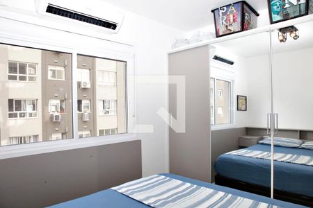 Quarto 1 de apartamento à venda com 2 quartos, 55m² em Jardim Carvalho, Porto Alegre