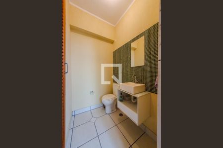 Casa à venda com 310m², 3 quartos e 3 vagasBanheiro Anexo