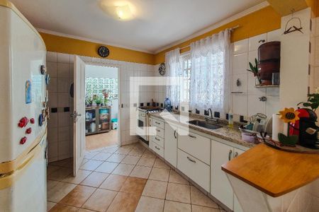 Casa à venda com 310m², 3 quartos e 3 vagasCozinha