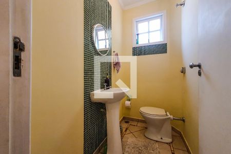 Casa à venda com 310m², 3 quartos e 3 vagasLavabo