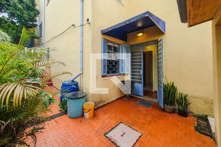 Casa à venda com 310m², 3 quartos e 3 vagasQuintal