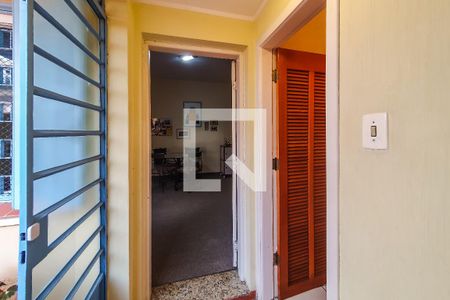 Casa à venda com 310m², 3 quartos e 3 vagasHall Anexo