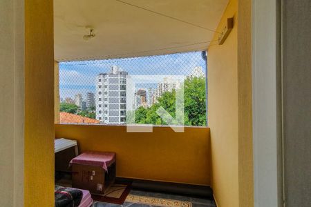 Casa à venda com 310m², 3 quartos e 3 vagasQuarto 3 Varanda