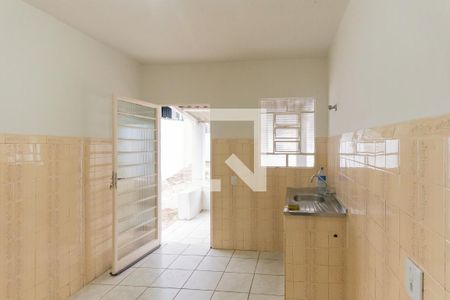 Casa para alugar com 70m², 2 quartos e 2 vagas Casa para alugar com 70m², 2 quartos e 2 vagasCozinha