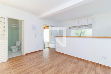 Sala de casa para alugar com 3 quartos, 68m² em Jardim Alfredo, São Paulo