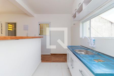 Casa para alugar com 68m², 3 quartos e 1 vagaCozinha