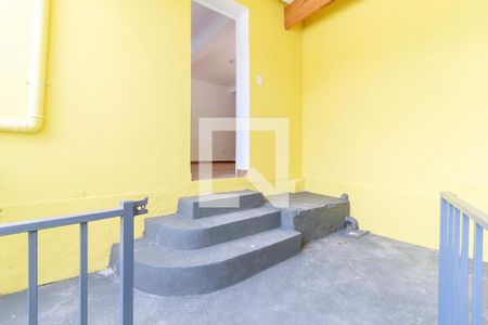 Casa para alugar com 68m², 3 quartos e 1 vagaQuintal