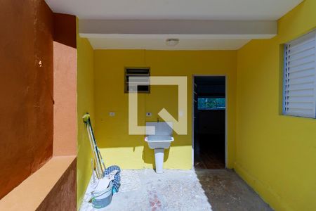 Casa para alugar com 68m², 3 quartos e 1 vagaÁrea de Serviço