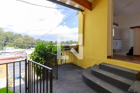 Casa para alugar com 68m², 3 quartos e 1 vagaQuintal