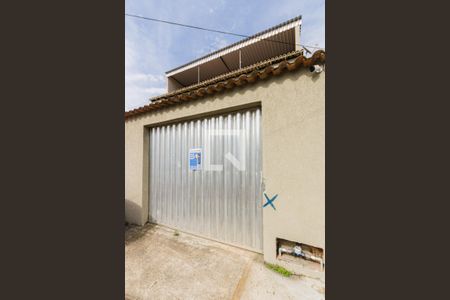 Casa de condomínio à venda com 400m², 3 quartos e 3 vagasFachada